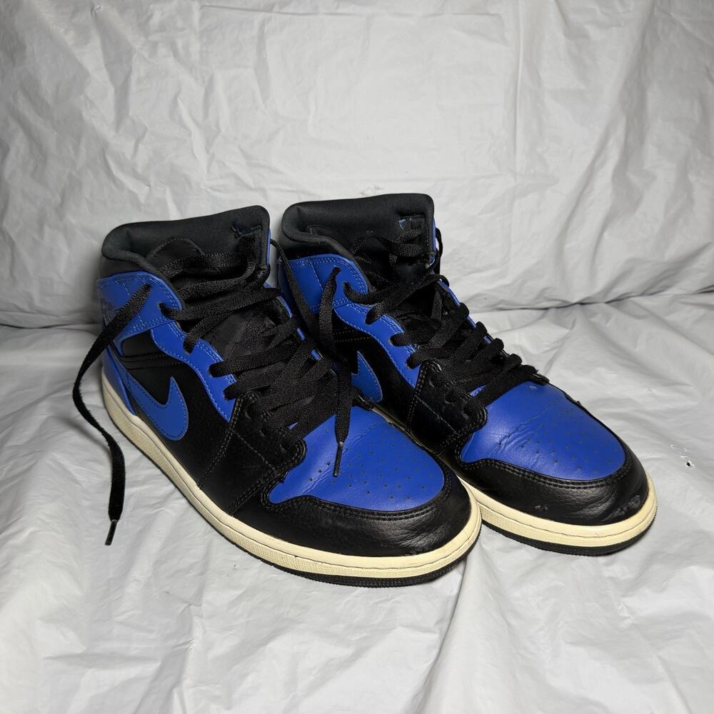 Nike Air Jordan 1 Mid Hyper Royal Sneakers 554724-077 Size US 11 UK 10 EU 45